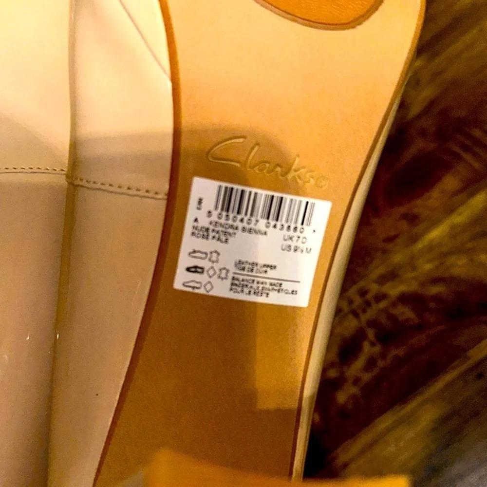 CLARKS NARRATIVE KENDRA SIENNA NUDE PATENT ROSE PALE LEATHER 9.5 WOMEN SHOE - Picture 9 of 16